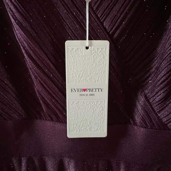 Sparkling Short Sleeve V-Neck Ribbon Waist A-Line Evening Dress 26 NWT - Picture 6 of 7